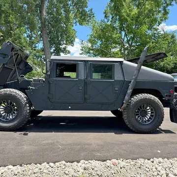 2001 AmGeneral Humvee M1045A2