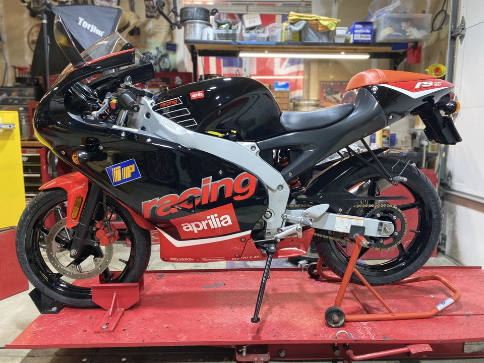 2001 Aprilia - Image 17 of 31