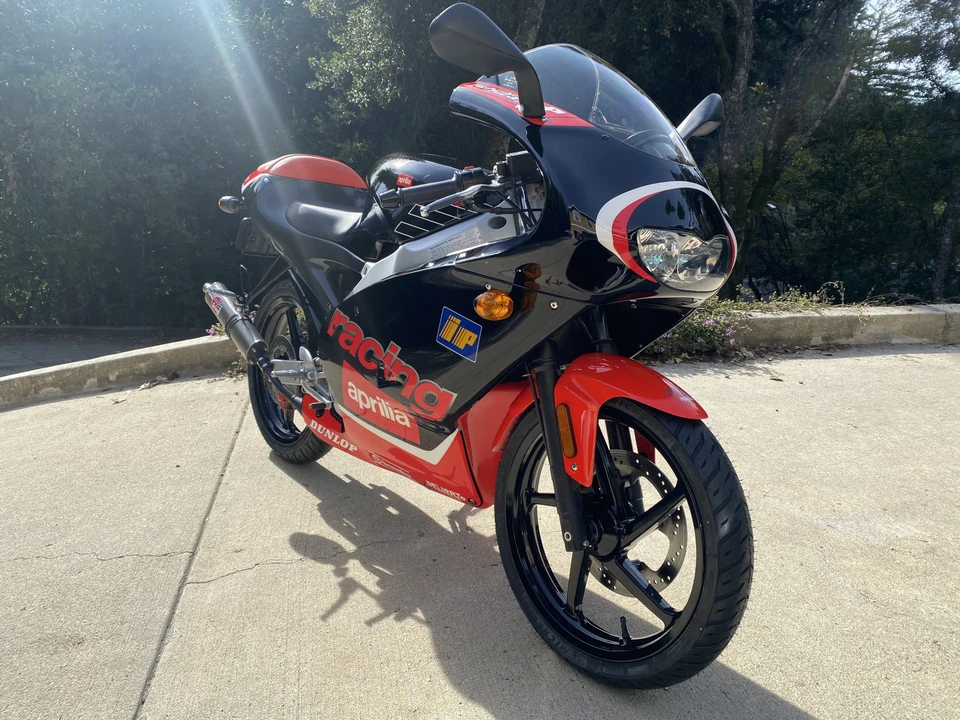 2001 Aprilia - Image 5 of 31