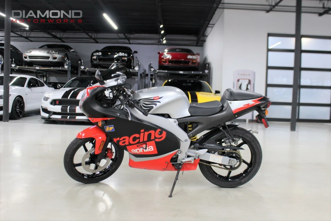 2001 Aprilia - Image 3 of 12