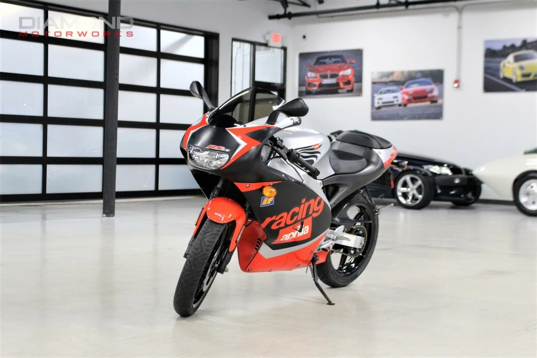 2001 Aprilia - Image 4 of 12
