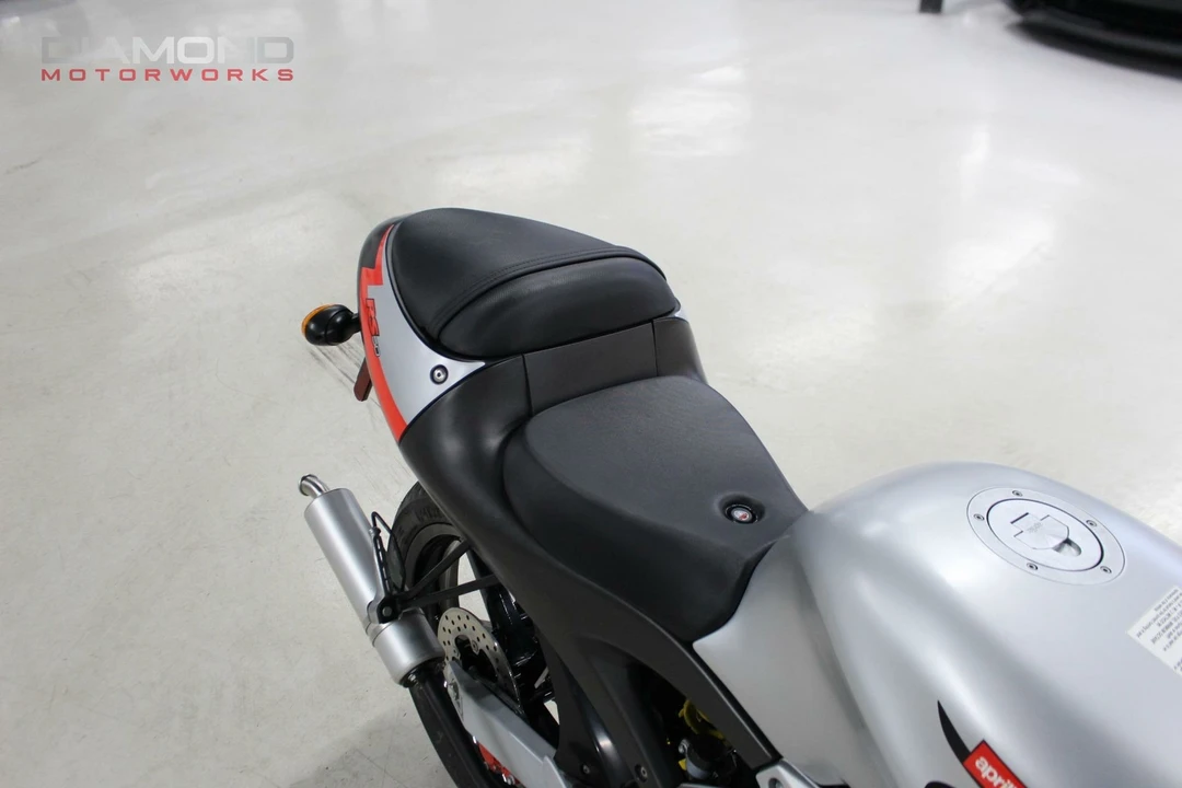 2001 Aprilia - Image 7 of 12