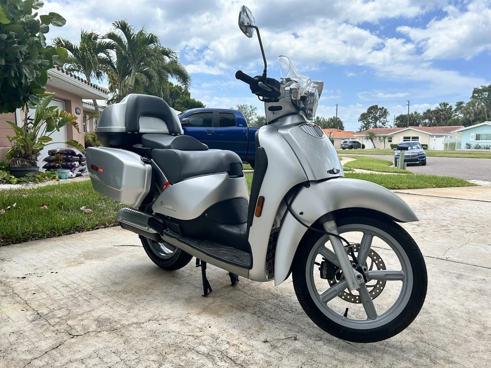 2001 Aprilia - Image 3 of 31