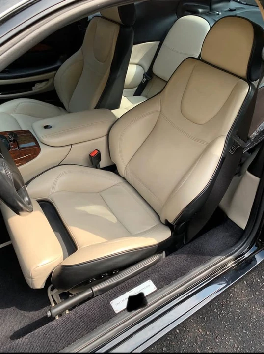 2001 Aston Martin DB7 Vantage - Image 6 of 10