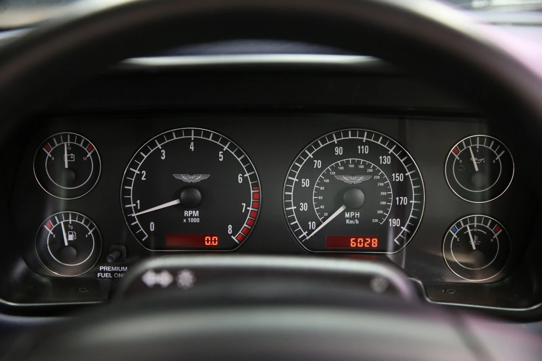 2001 Aston Martin DB7 Vantage - Image 26 of 31
