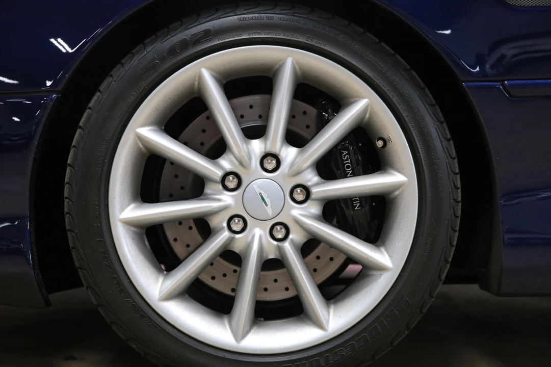 2001 Aston Martin DB7 Vantage - Image 15 of 31