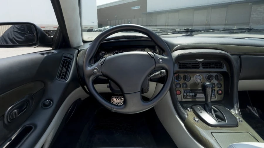 2001 Aston Martin DB7 Vantage - Image 25 of 31