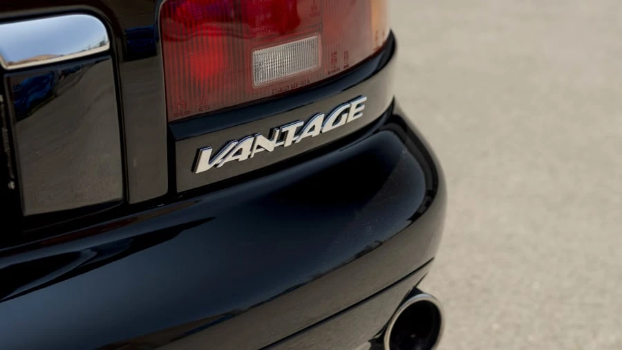 2001 Aston Martin DB7 Vantage - Image 19 of 31