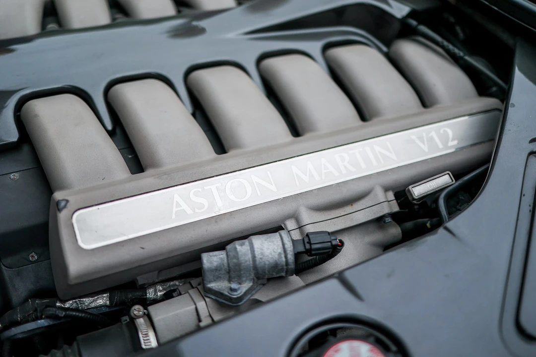 2001 Aston Martin DB7 Vantage - Image 27 of 30