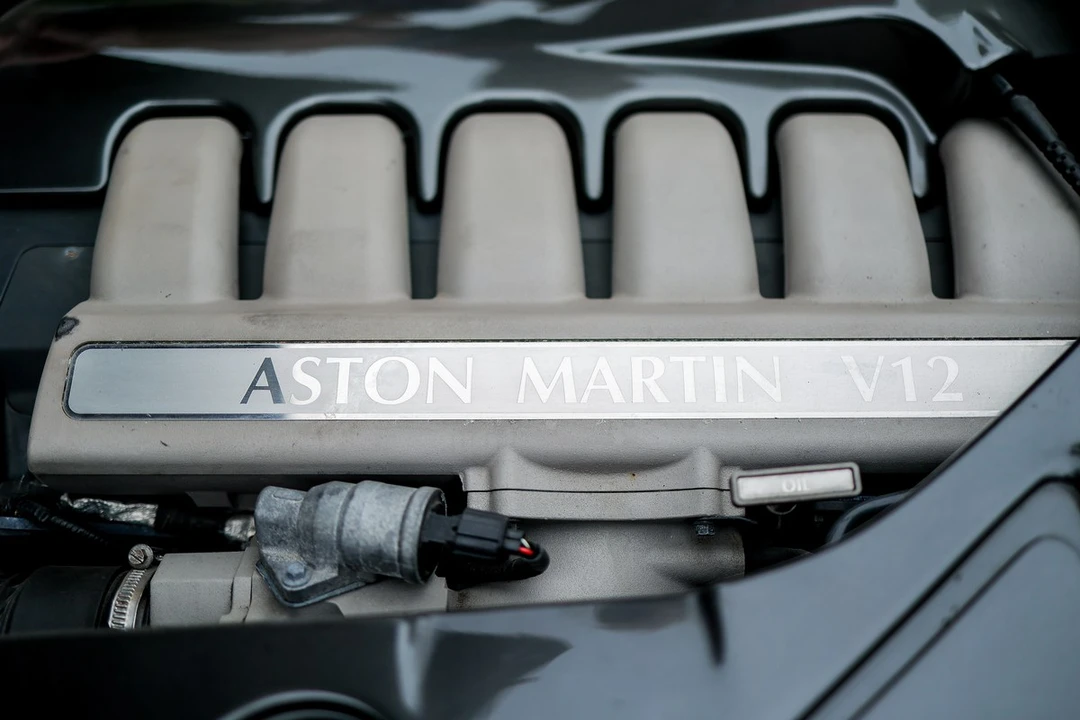 2001 Aston Martin DB7 Vantage - Image 26 of 30