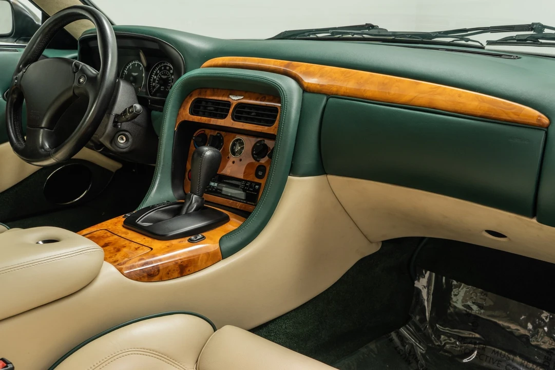 2001 Aston Martin DB7 Vantage - Image 14 of 21