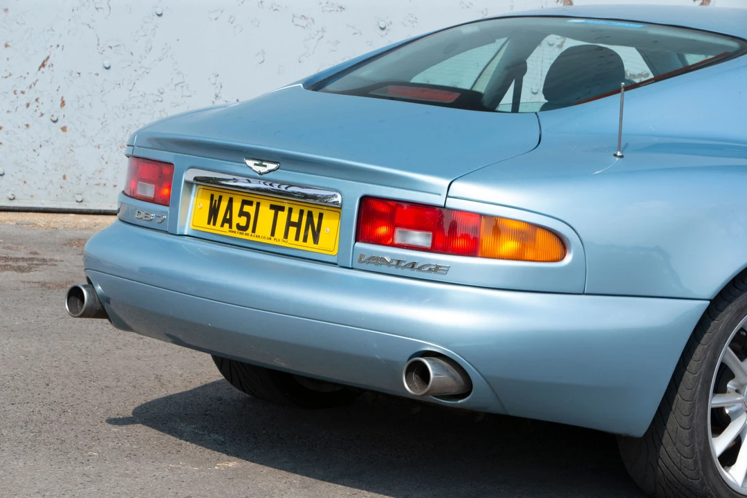 2001 Aston Martin DB7 Vantage - Image 11 of 22