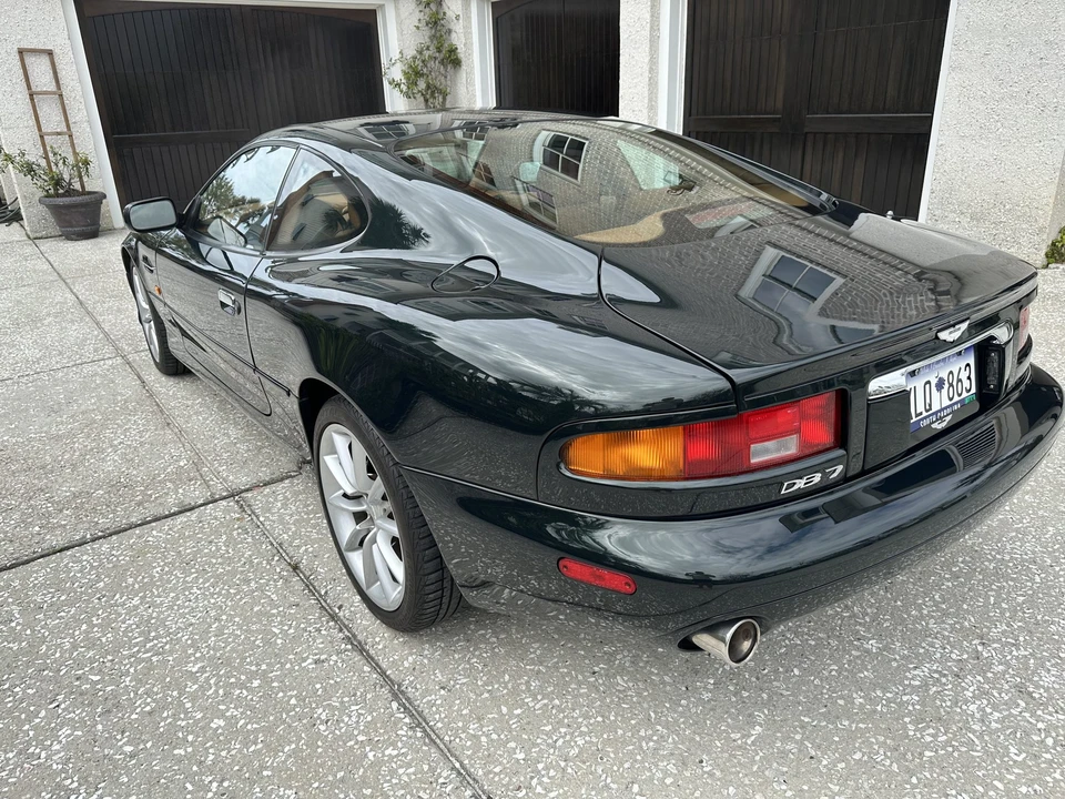 2001 Aston Martin DB7 Vantage - Image 14 of 31