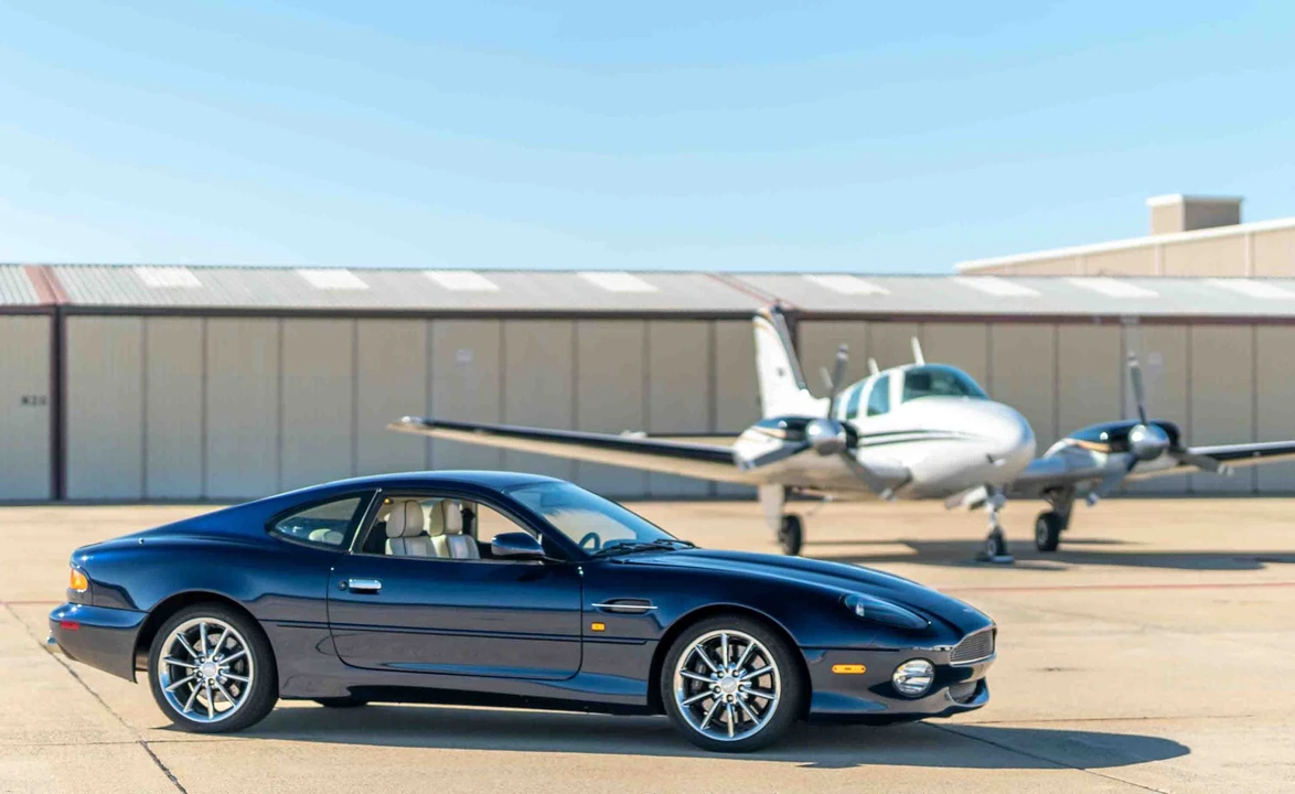2001 Aston Martin DB7 Vantage - Image 8 of 31