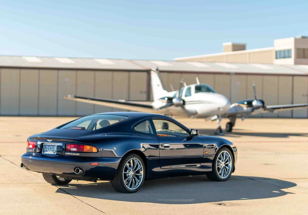 2001 Aston Martin DB7 Vantage - Image 12 of 31