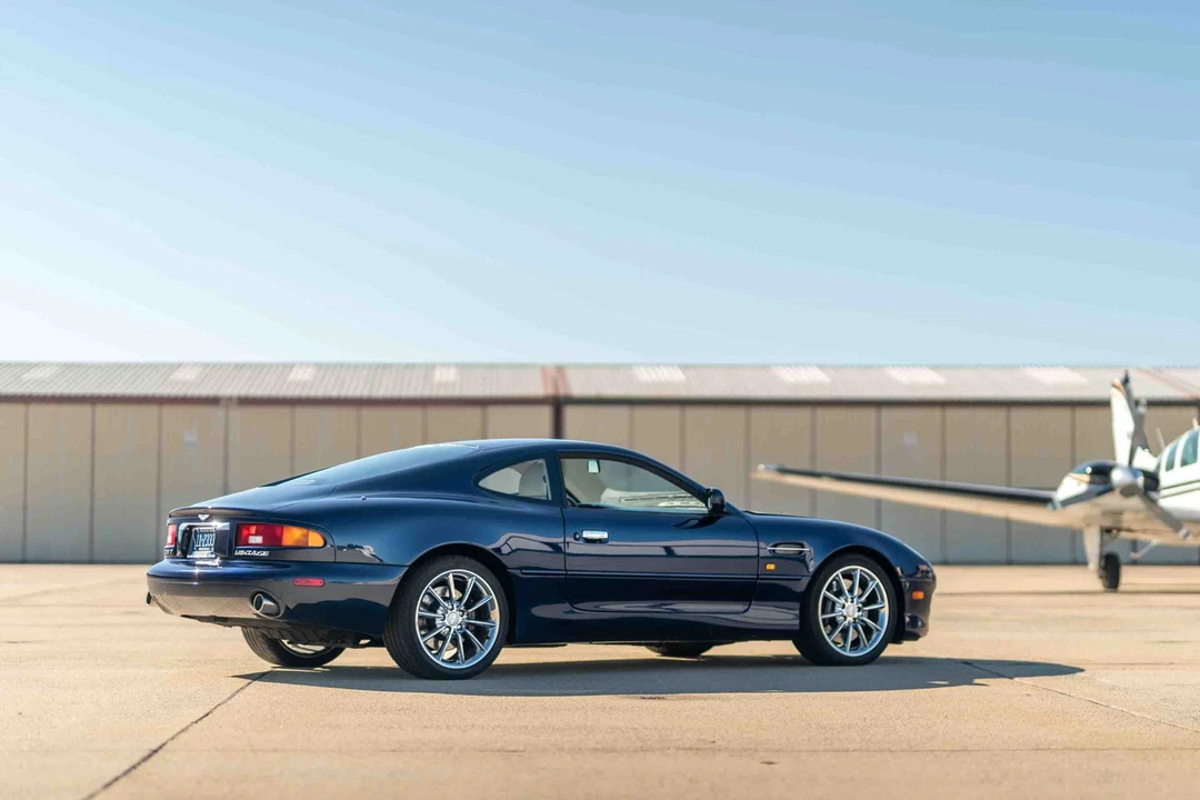 2001 Aston Martin DB7 Vantage - Image 10 of 31