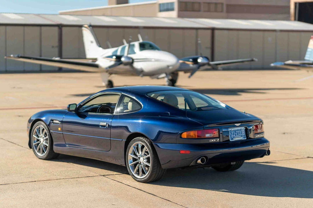 2001 Aston Martin DB7 Vantage - Image 24 of 31