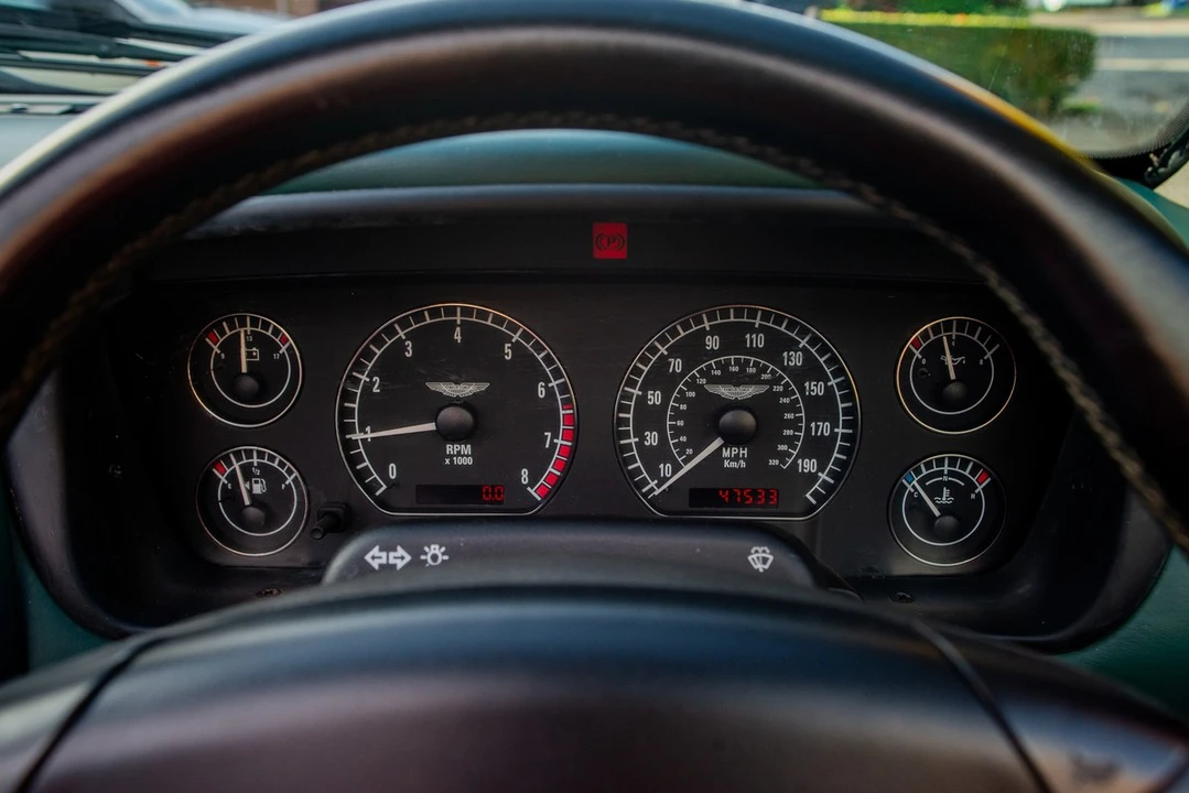 2001 Aston Martin DB7 Vantage - Image 23 of 30