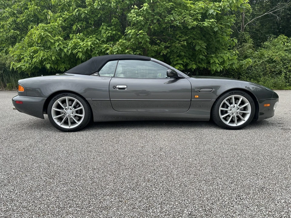 2001 Aston Martin DB7 Vantage - Image 19 of 31
