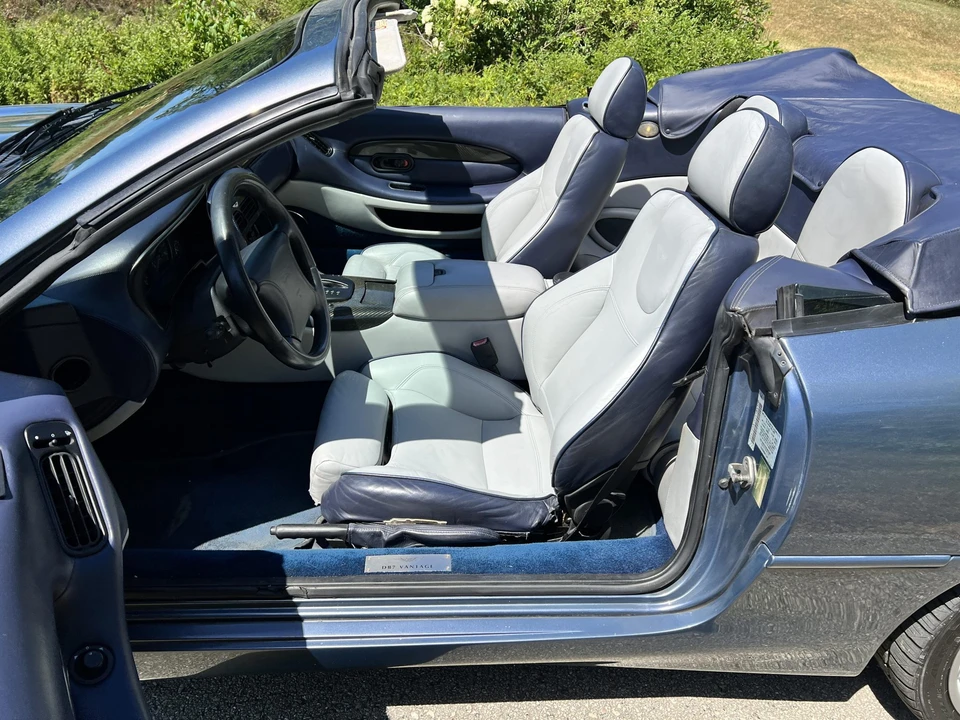 2001 Aston Martin DB7 Vantage - Image 29 of 31