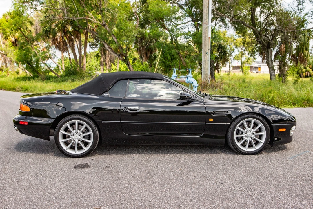 2001 Aston Martin DB7 Vantage - Image 13 of 31