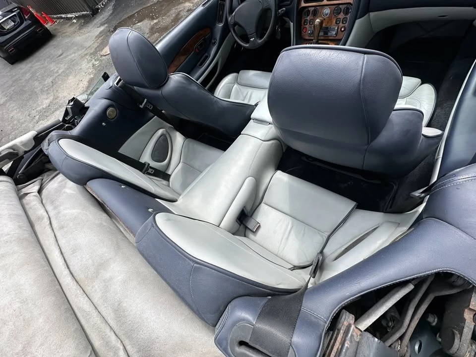 2001 Aston Martin DB7 Vantage - Image 15 of 20