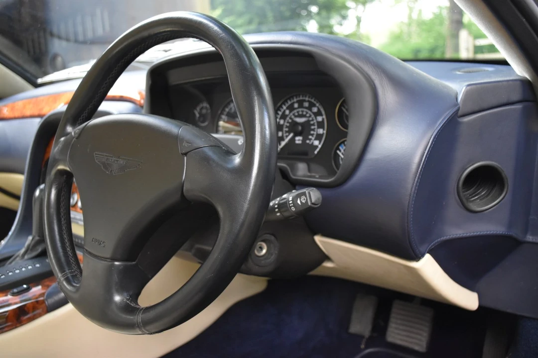 2001 Aston Martin DB7 Vantage - Image 18 of 30