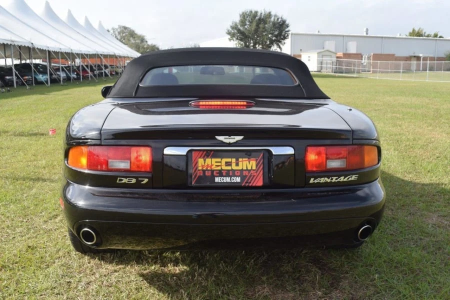 2001 Aston Martin DB7 Vantage - Image 10 of 11