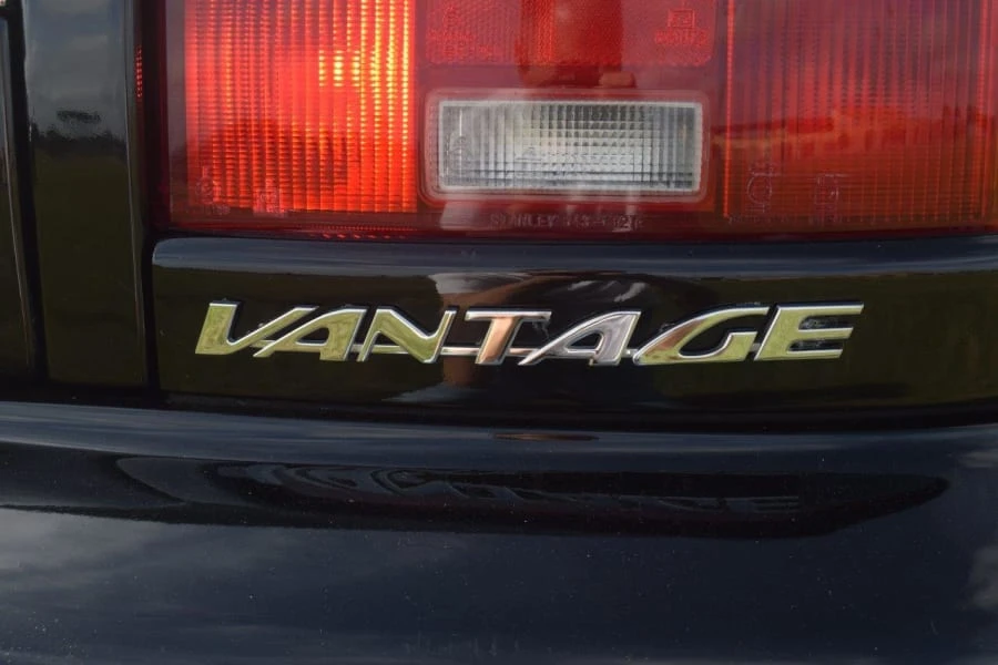 2001 Aston Martin DB7 Vantage - Image 6 of 11