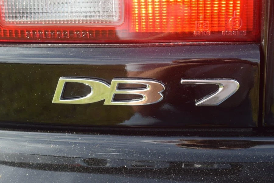 2001 Aston Martin DB7 Vantage - Image 8 of 11
