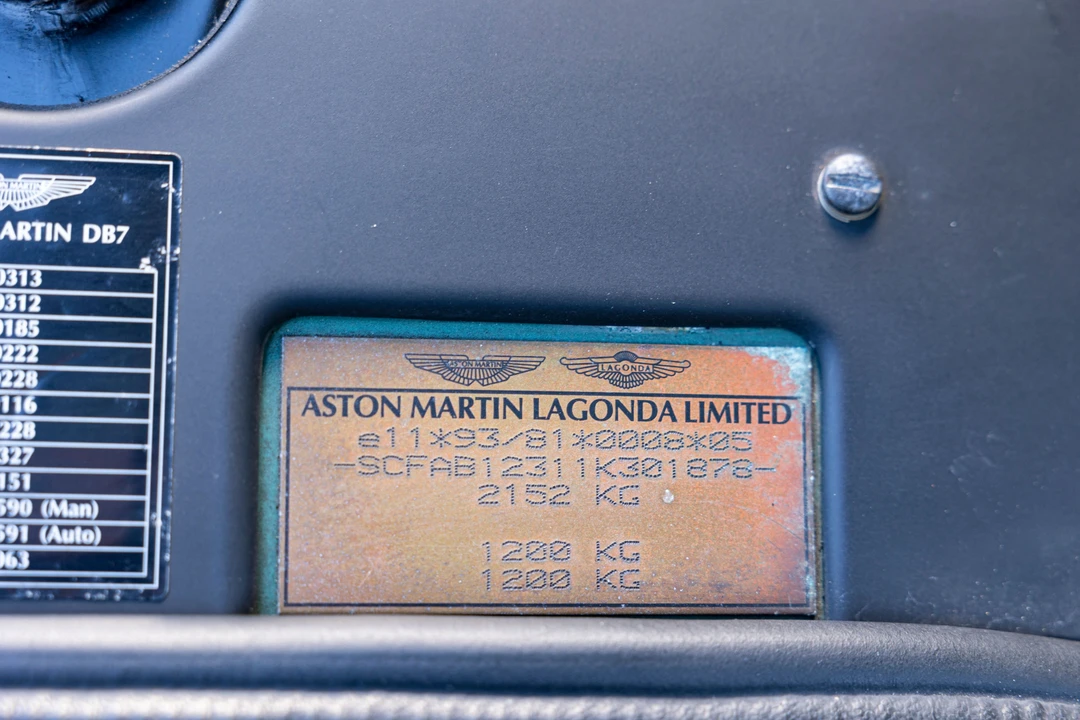 2001 Aston Martin DB7 Vantage - Image 8 of 23