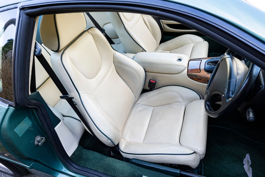2001 Aston Martin DB7 Vantage - Image 3 of 23