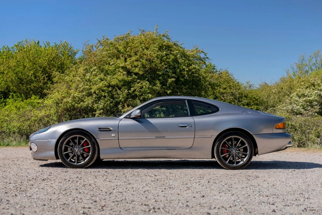 2001 Aston Martin DB7 Vantage - Image 8 of 30