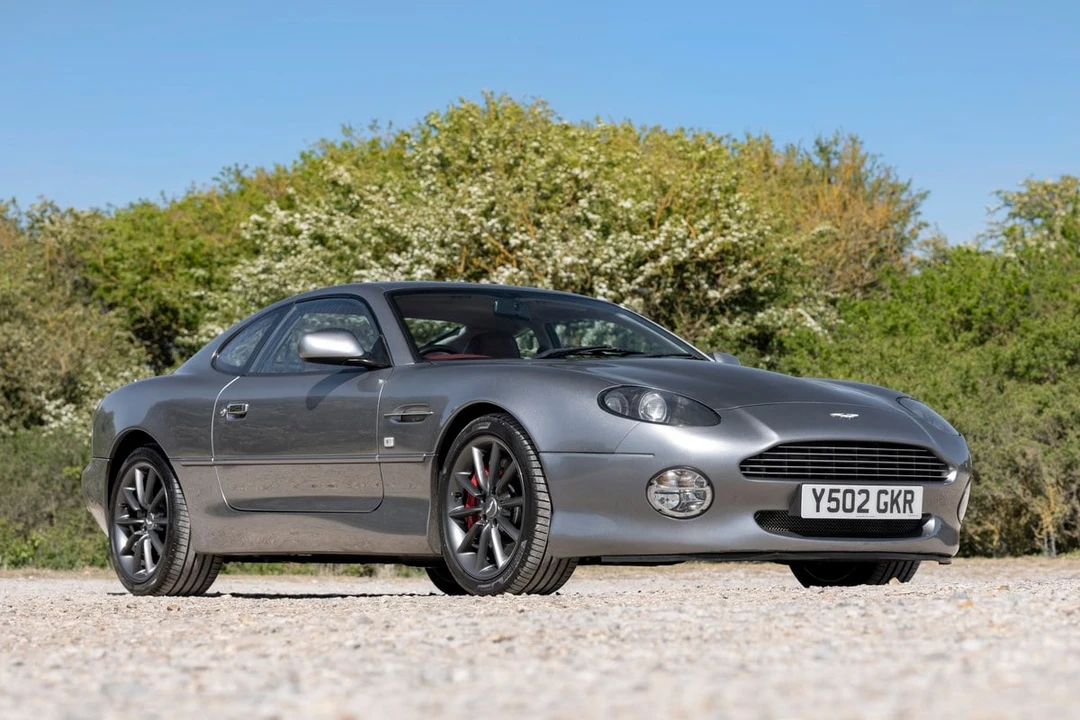 2001 Aston Martin DB7 Vantage - Image 10 of 30