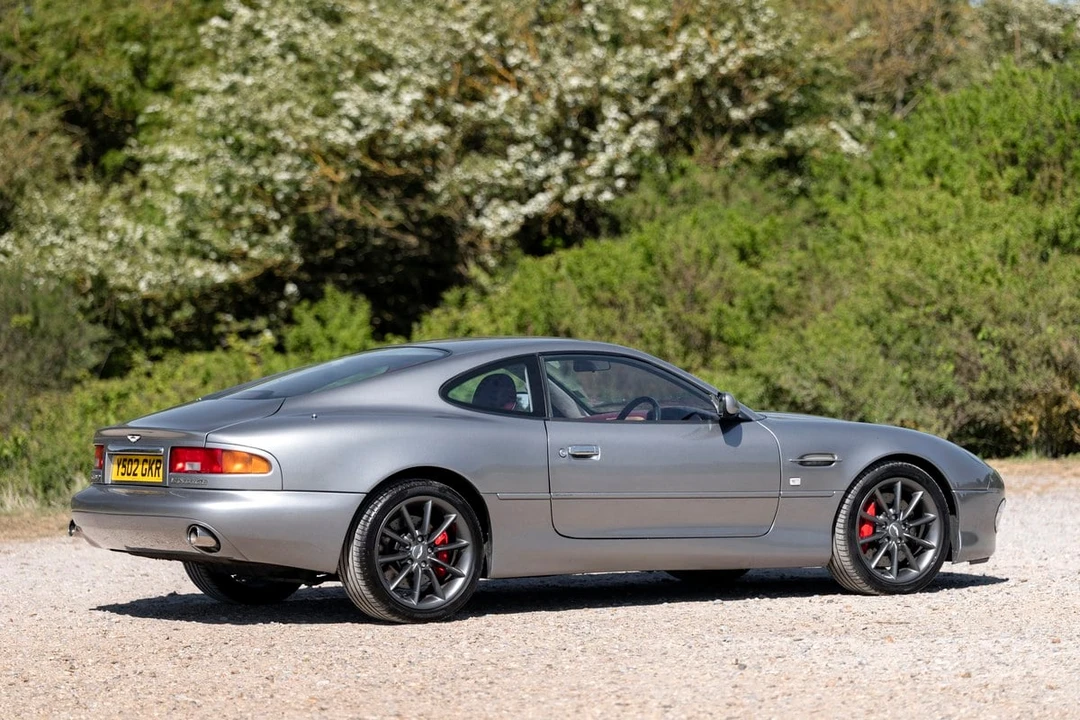 2001 Aston Martin DB7 Vantage - Image 11 of 30