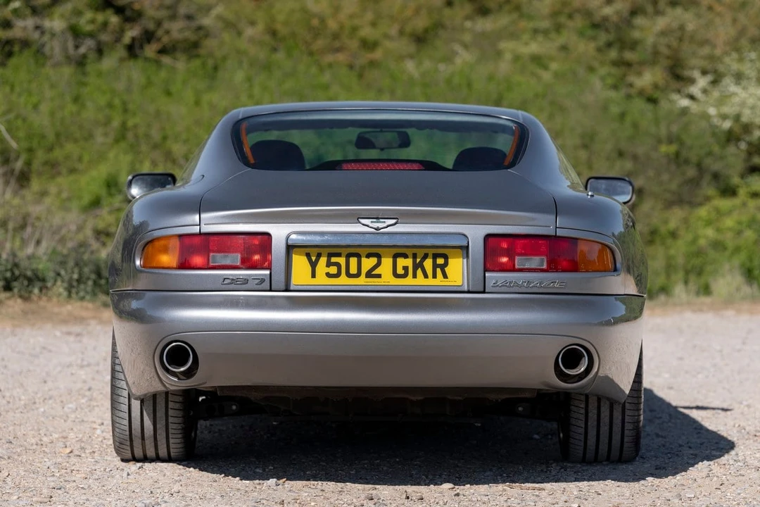 2001 Aston Martin DB7 Vantage - Image 14 of 30