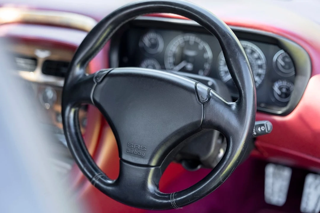 2001 Aston Martin DB7 Vantage - Image 29 of 30