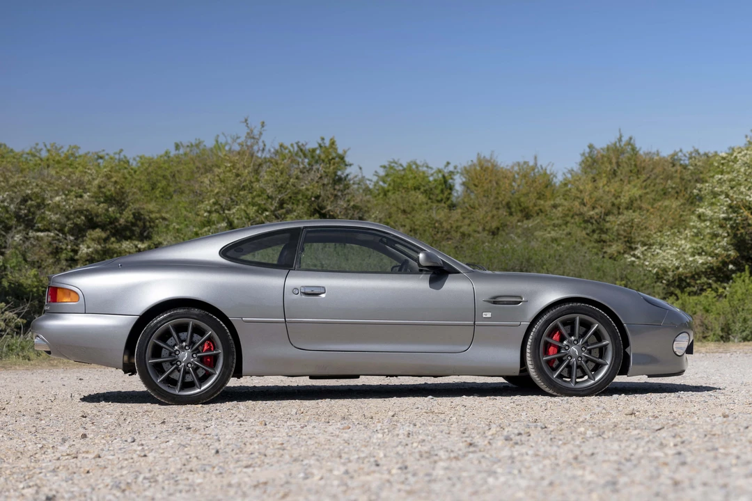 2001 Aston Martin DB7 Vantage - Image 8 of 31