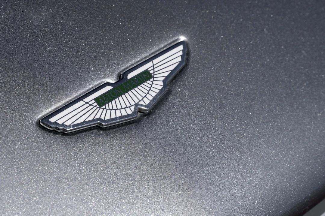 2001 Aston Martin DB7 Vantage - Image 23 of 31