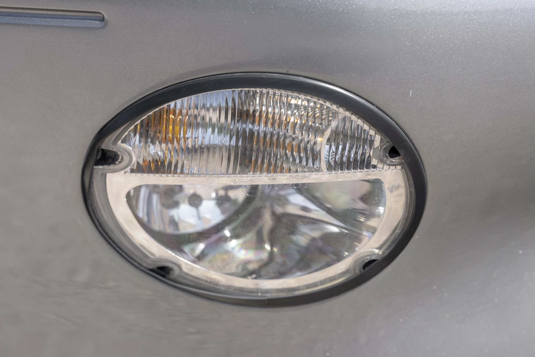 2001 Aston Martin DB7 Vantage - Image 24 of 31