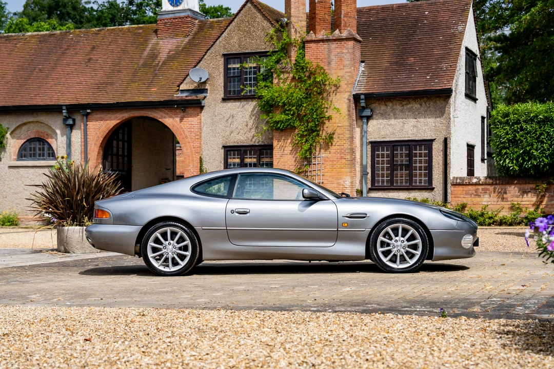 2001 Aston Martin DB7 Vantage - Image 8 of 31