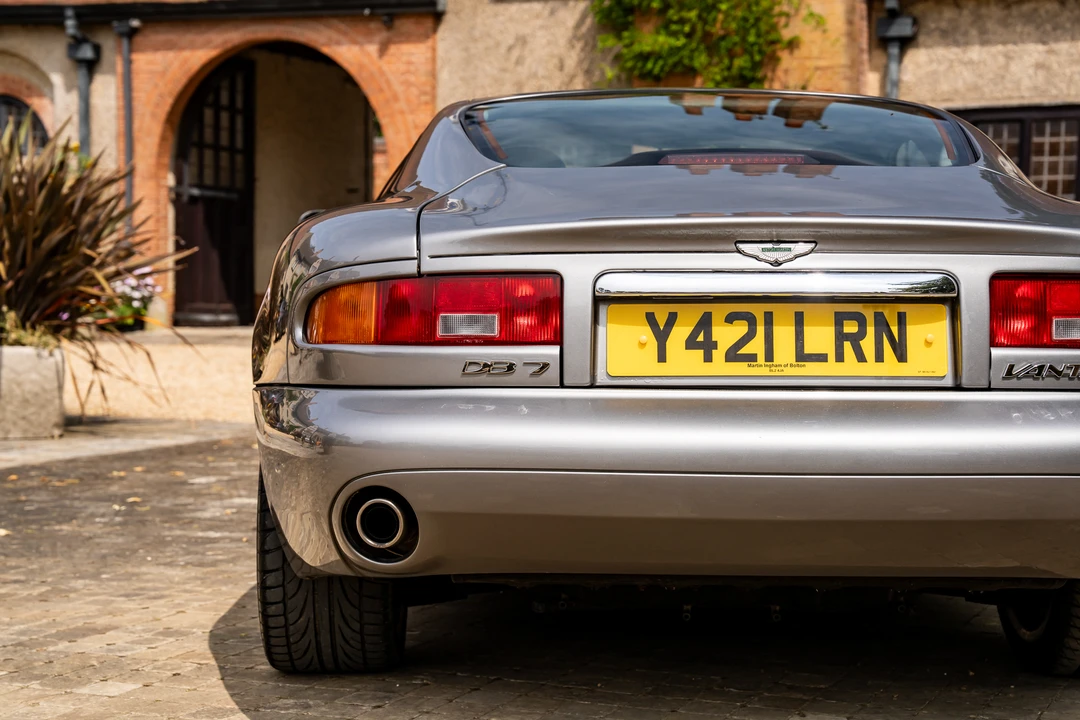 2001 Aston Martin DB7 Vantage - Image 22 of 31