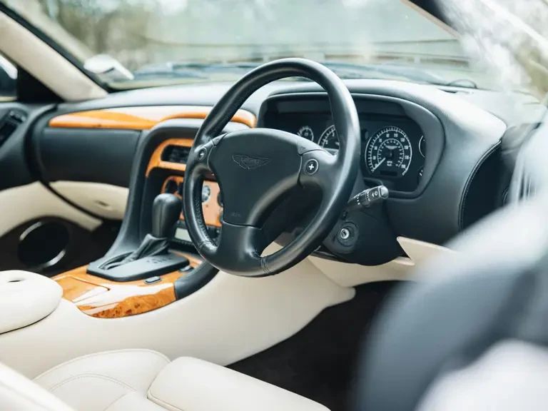 2001 Aston Martin DB7 Vantage - Image 10 of 31