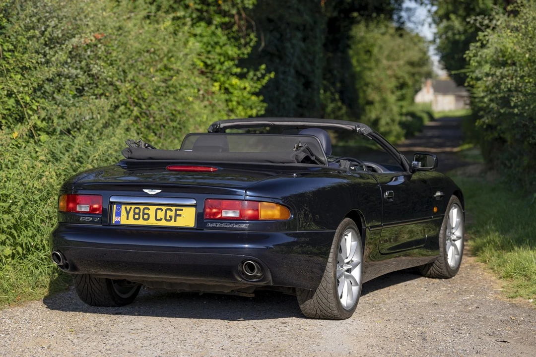 2001 Aston Martin Vantage - Image 8 of 30