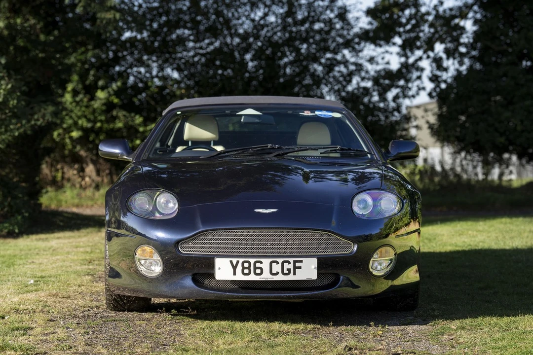 2001 Aston Martin Vantage - Image 9 of 30