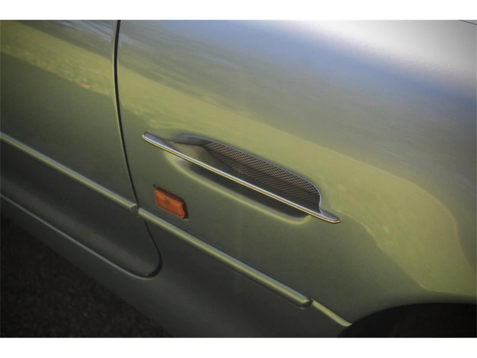 2001 Aston Martin DB7 Vantage - Image 23 of 31