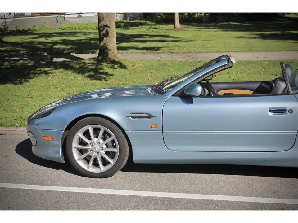 2001 Aston Martin DB7 Vantage - Image 12 of 31