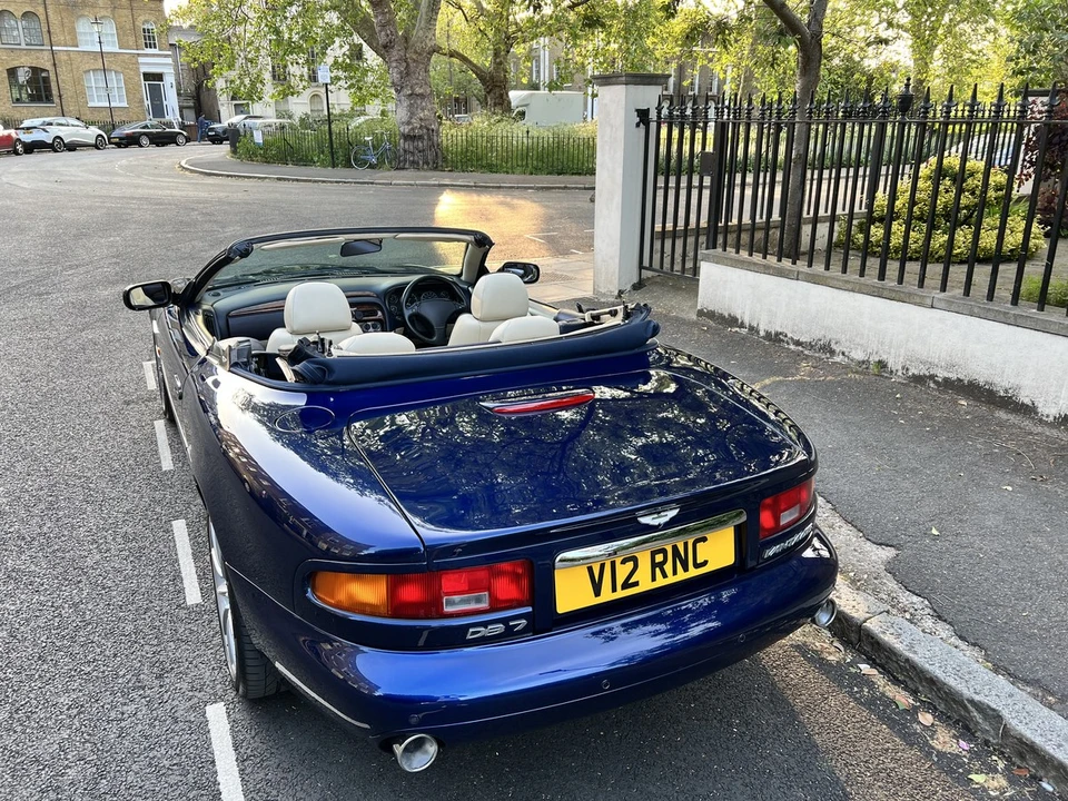 2001 Aston Martin DB7 Vantage - Image 21 of 30