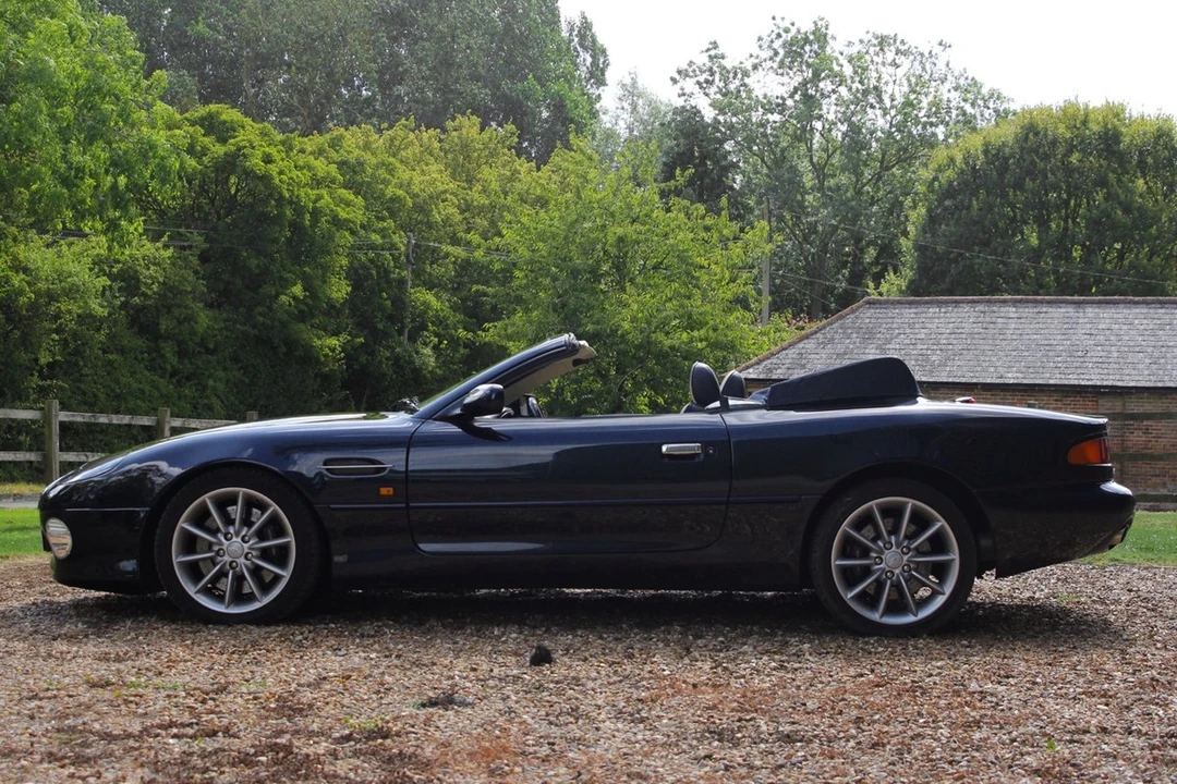 2001 Aston Martin DB7 Vantage - Image 10 of 30