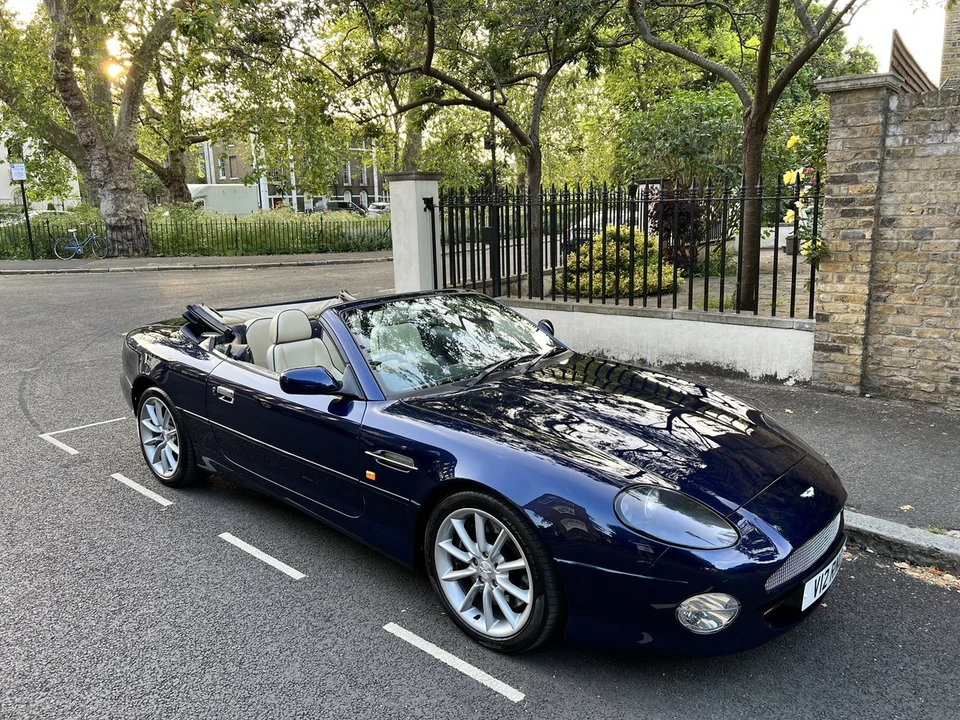 2001 Aston Martin DB7 Vantage - Image 11 of 30